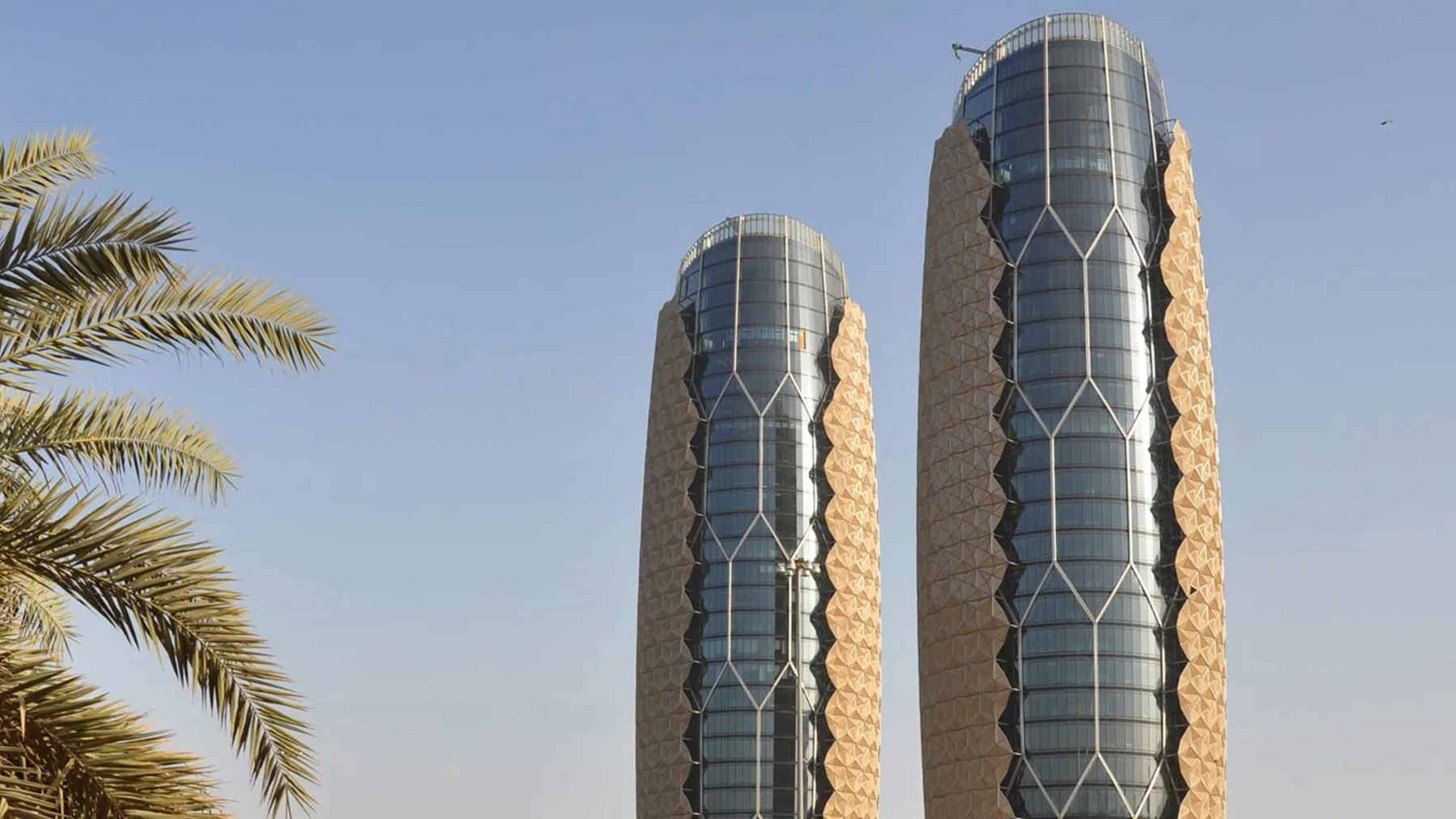 Al Bahr Towers: completed towers and external shading