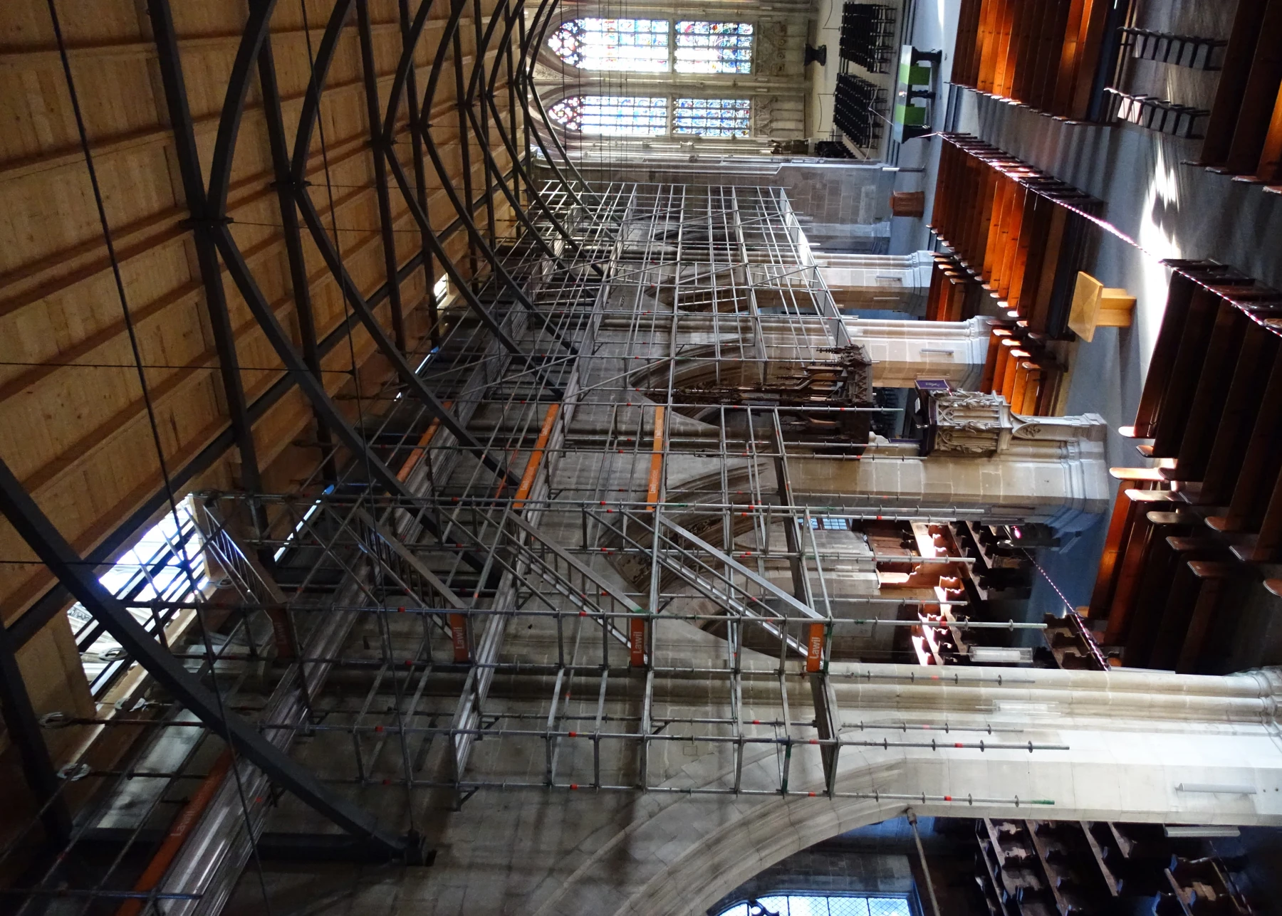 Suspended scaffold at the north nave wall of Bern Cathedral