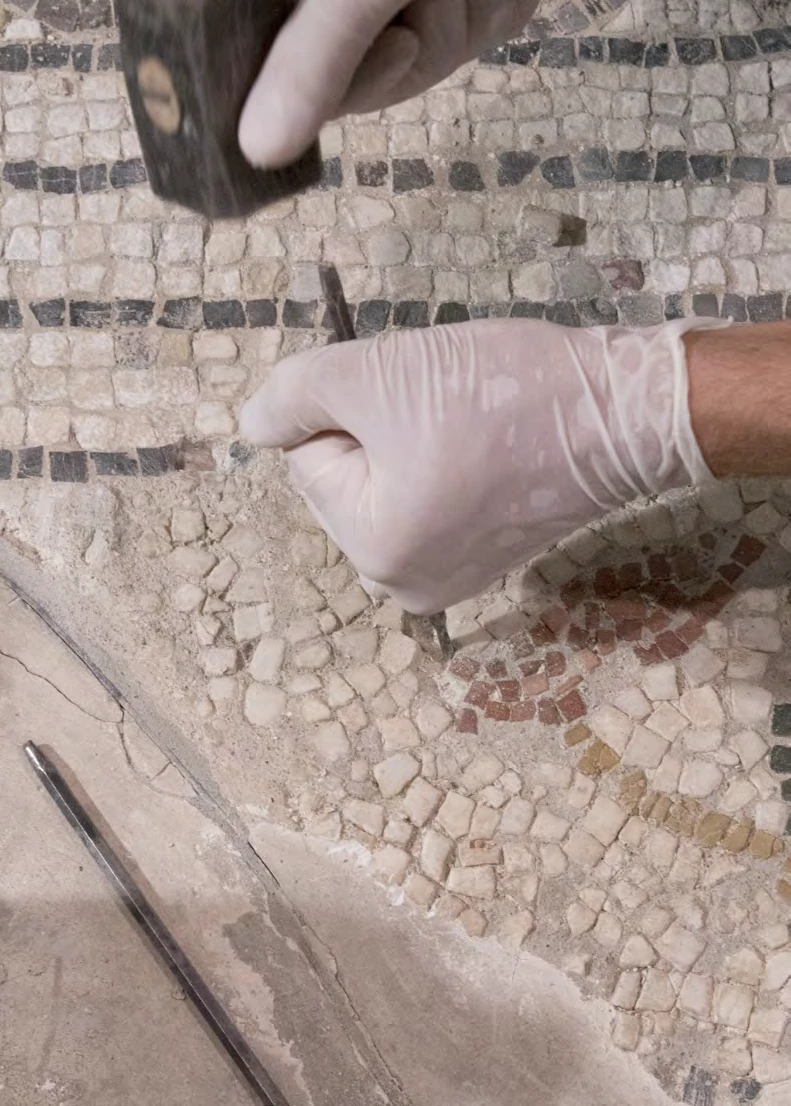 Hands-on mosaic conservation at Santa Reparata