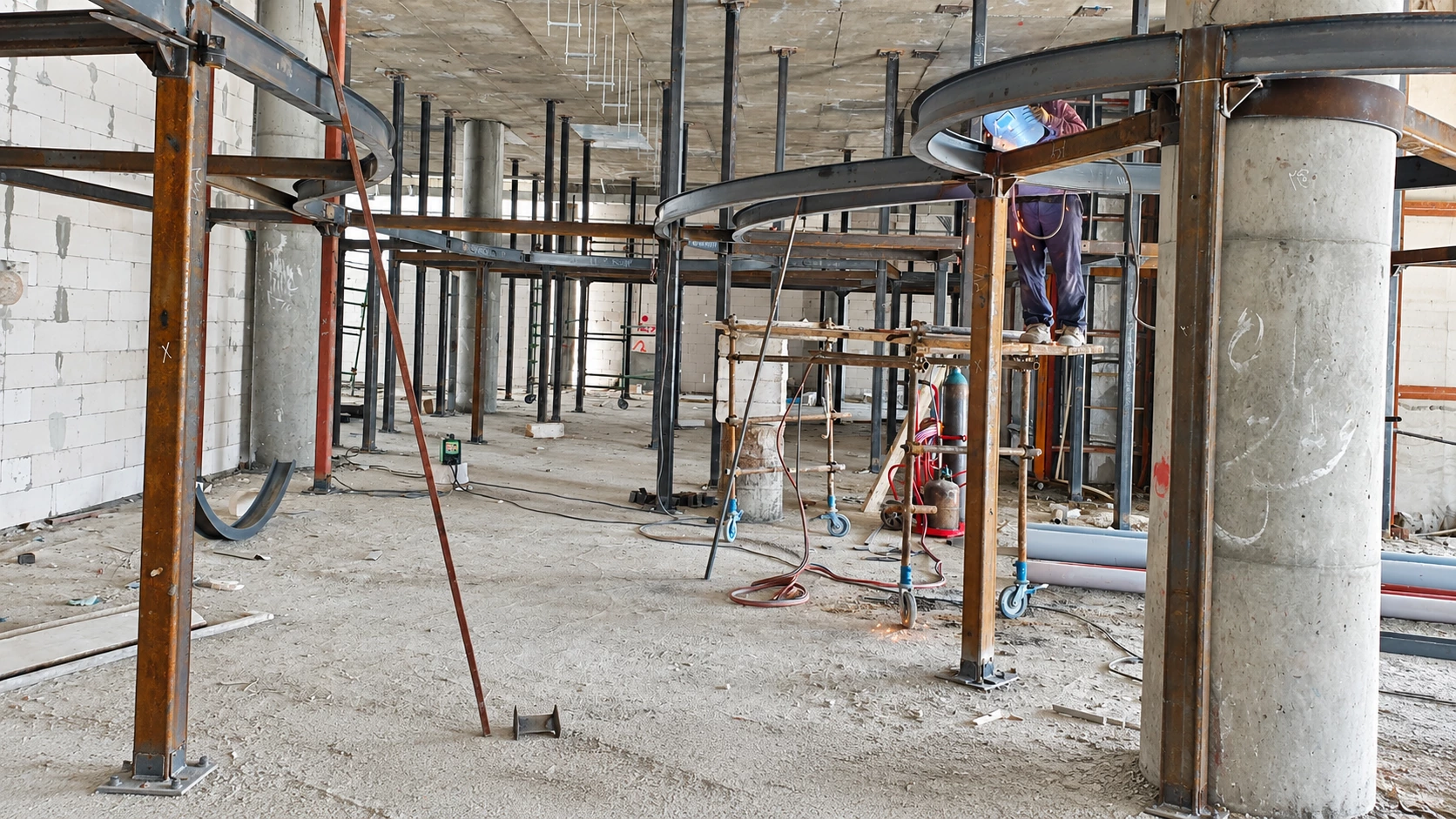 Niayesh Leisure leisure framing view