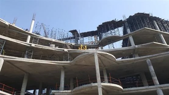Niayesh Mall construction progress view